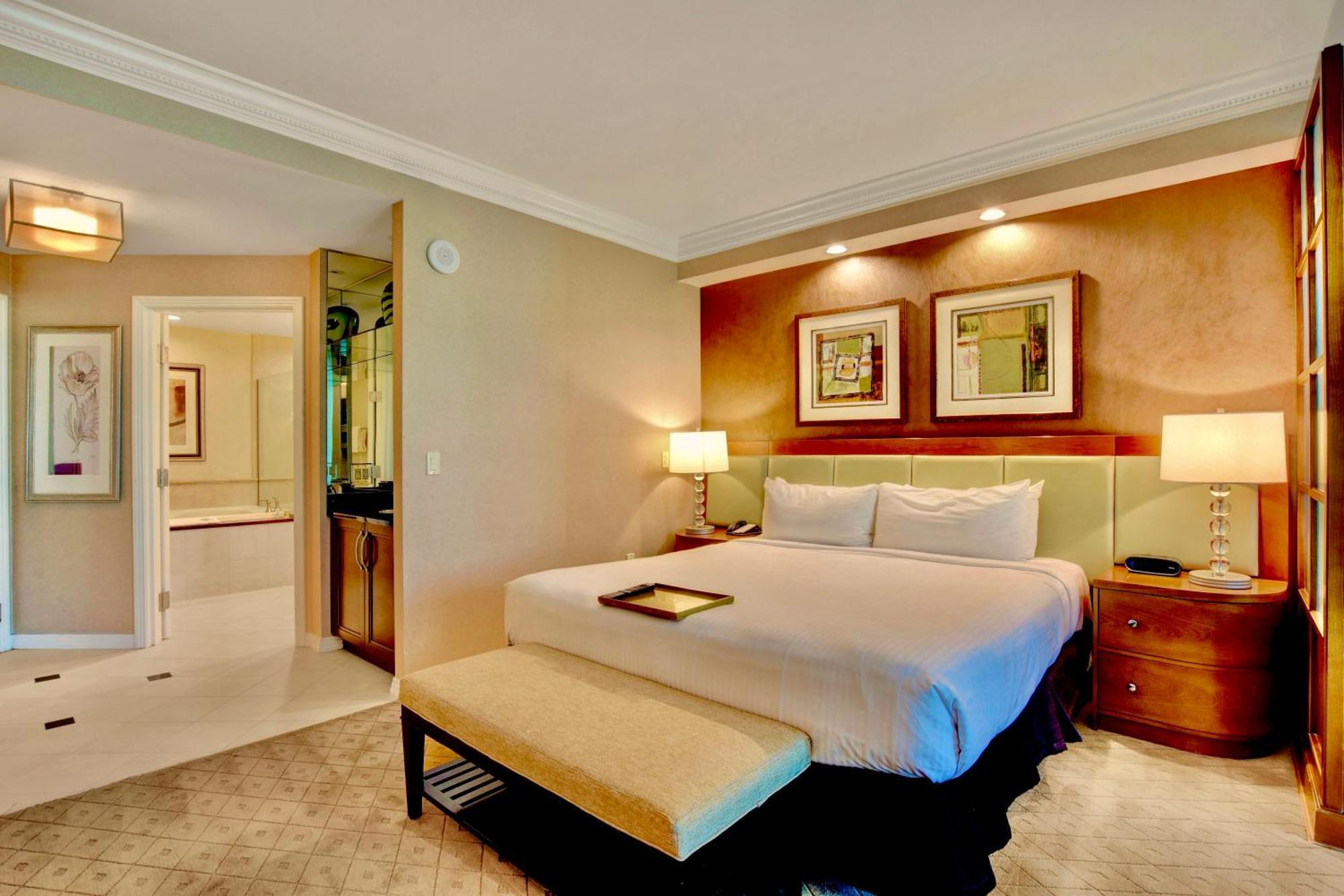 King Suite,1527753637:JPEG